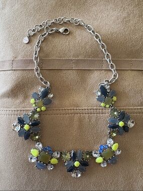 Stella & Dot Statement Floral Cluster Necklace in Navy, Olive & Lime